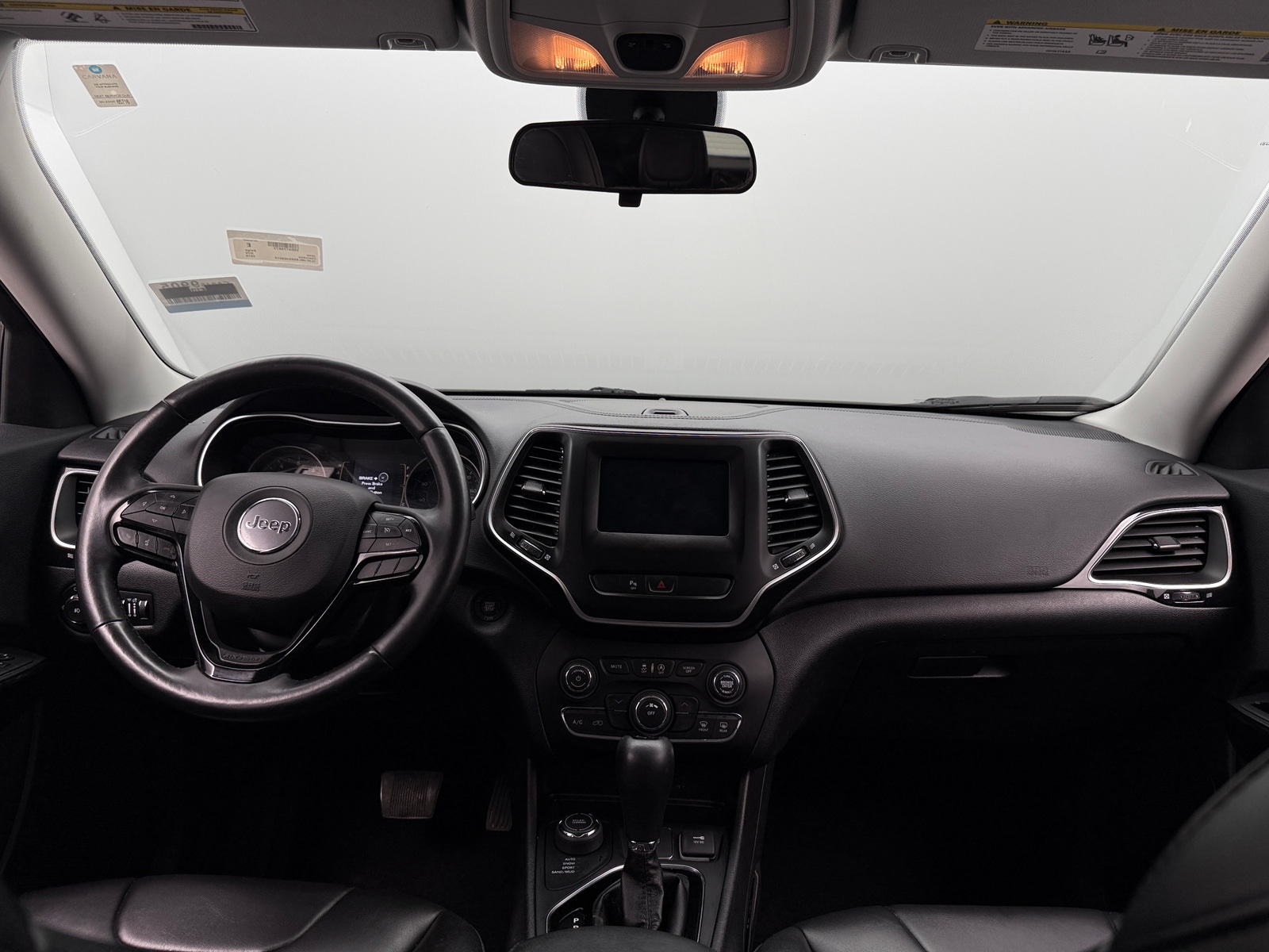 Thumbnail: 2019 Jeep Cherokee - 3