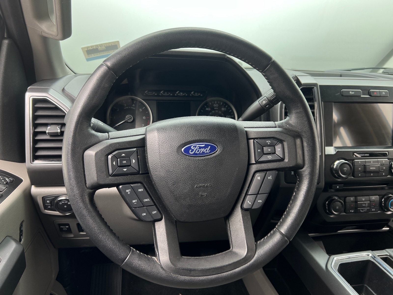 Thumbnail: 2018 Ford Econoline - 5