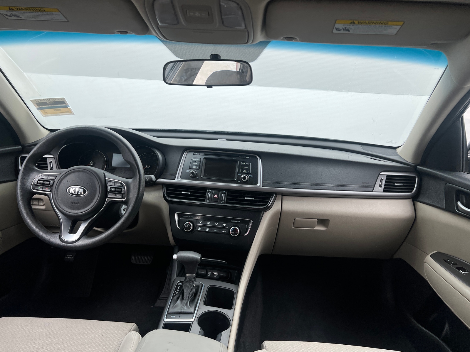 Thumbnail: 2016 Kia Optima - 3