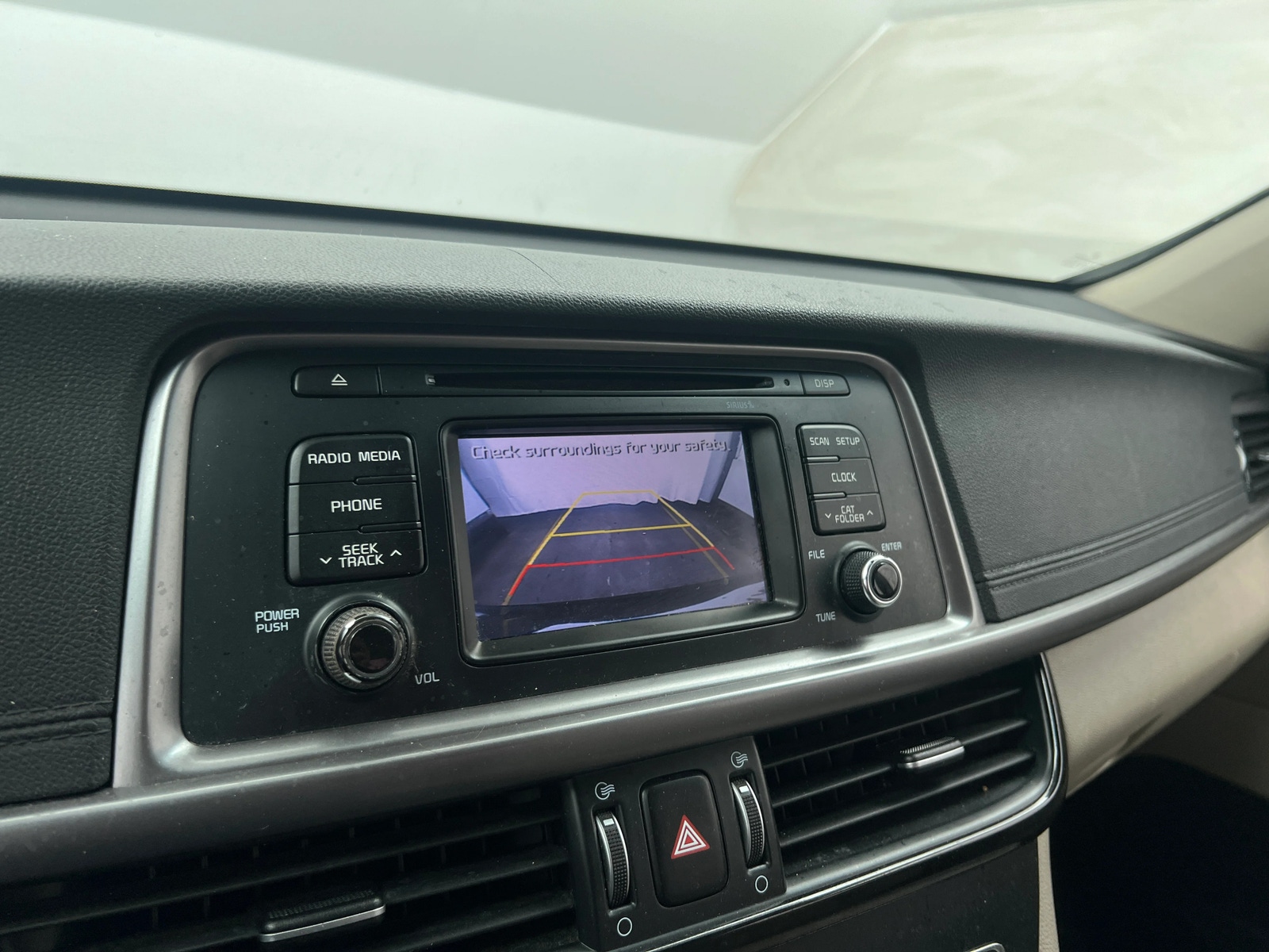 Thumbnail: 2016 Kia Optima - 4