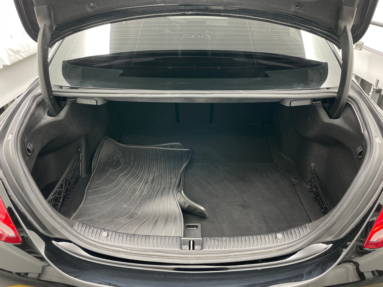 Thumbnail: 2018 Mercedes-Benz C-Class - 6