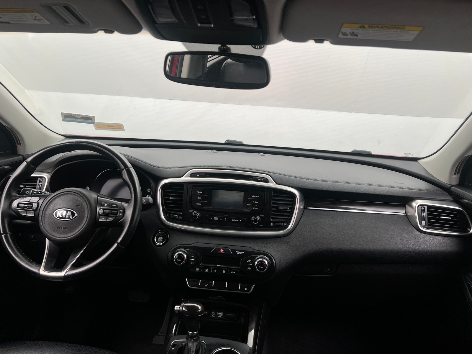 Thumbnail: 2016 Kia Sorento - 2
