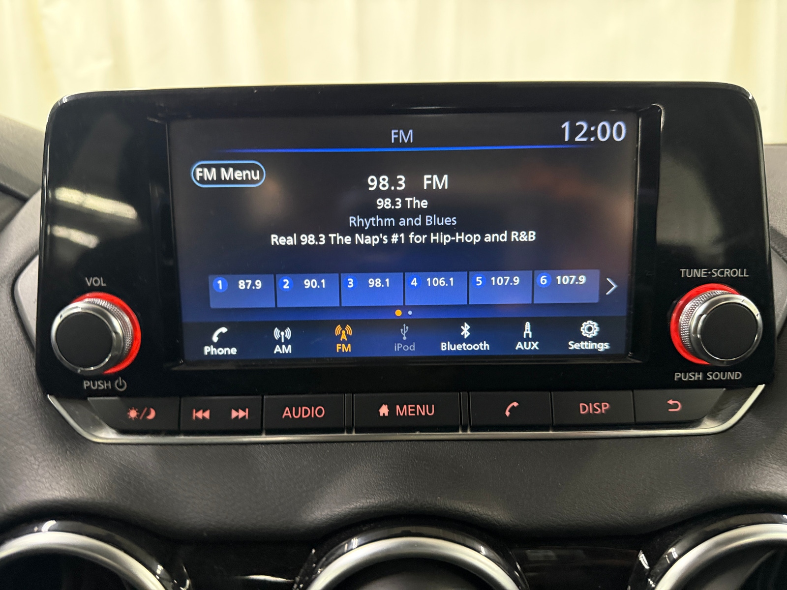 Thumbnail: 2023 Nissan Sentra - 4