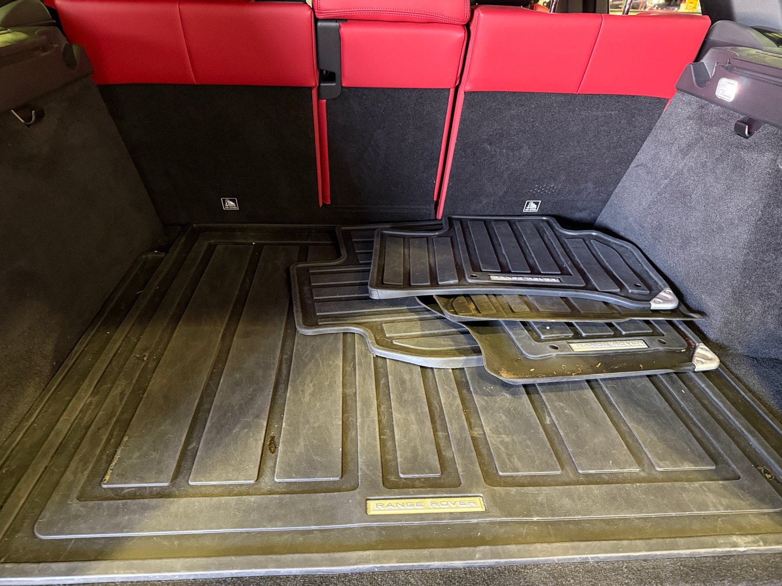 Thumbnail: 2022 Land Rover Range Rover Sport - 6