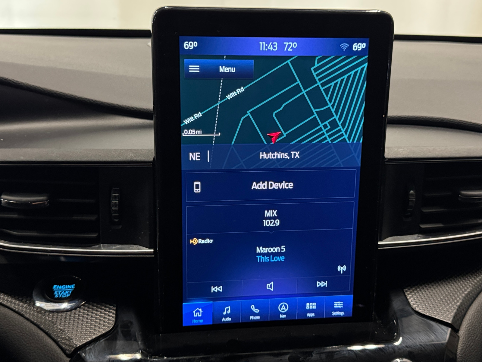 Thumbnail: 2022 Ford Explorer - 3