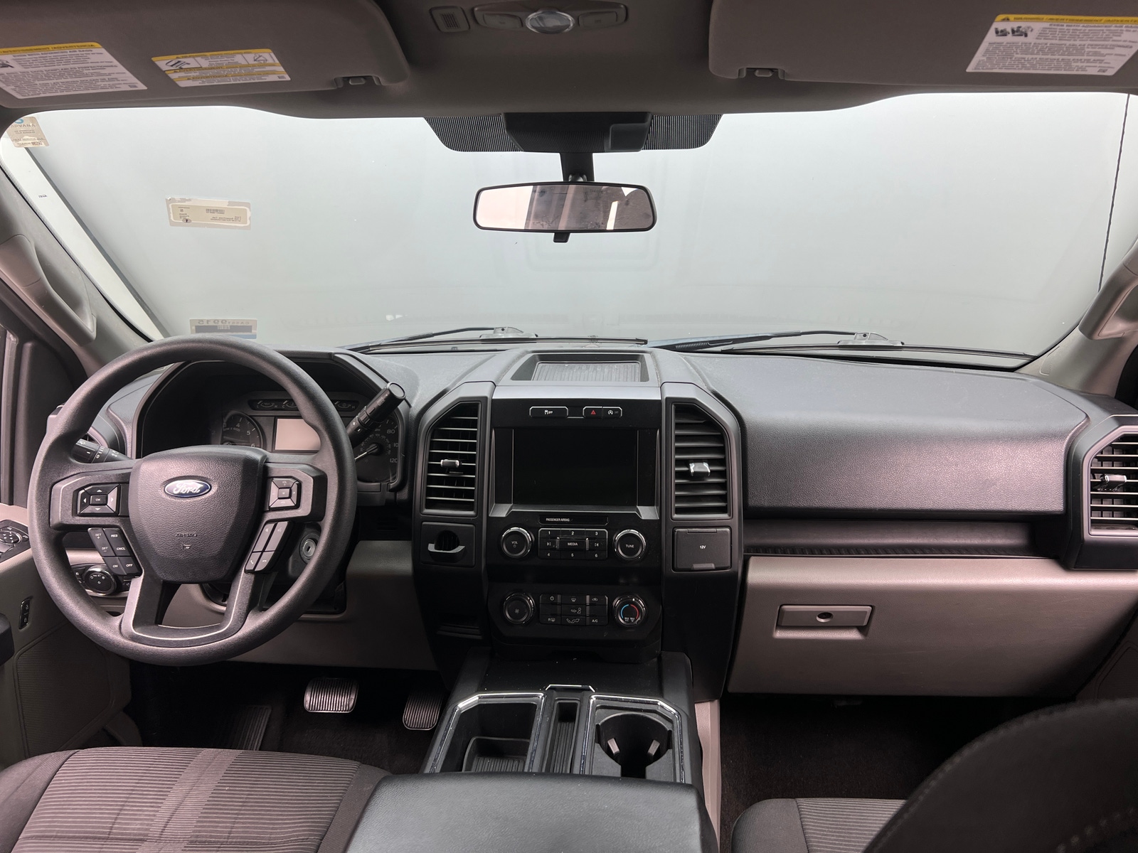 Thumbnail: 2019 Ford Econoline - 3