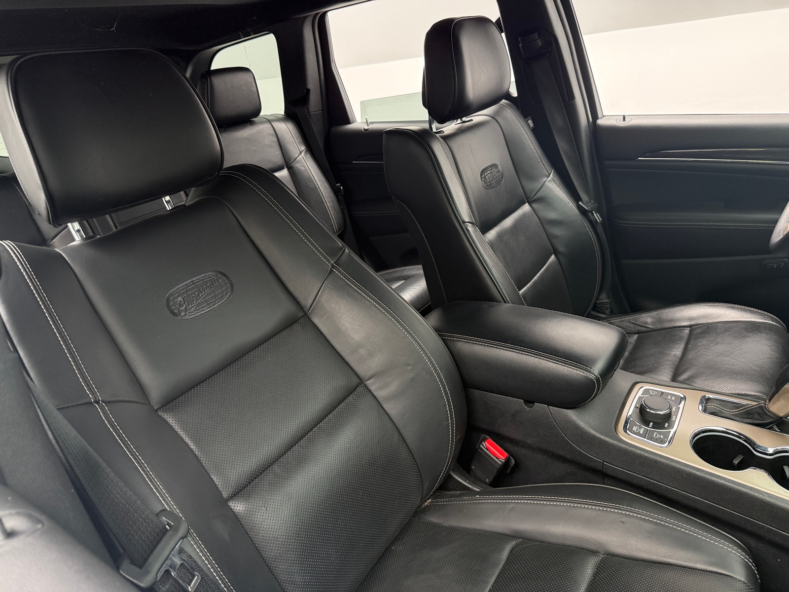 Thumbnail: 2016 Jeep Grand Cherokee - 2