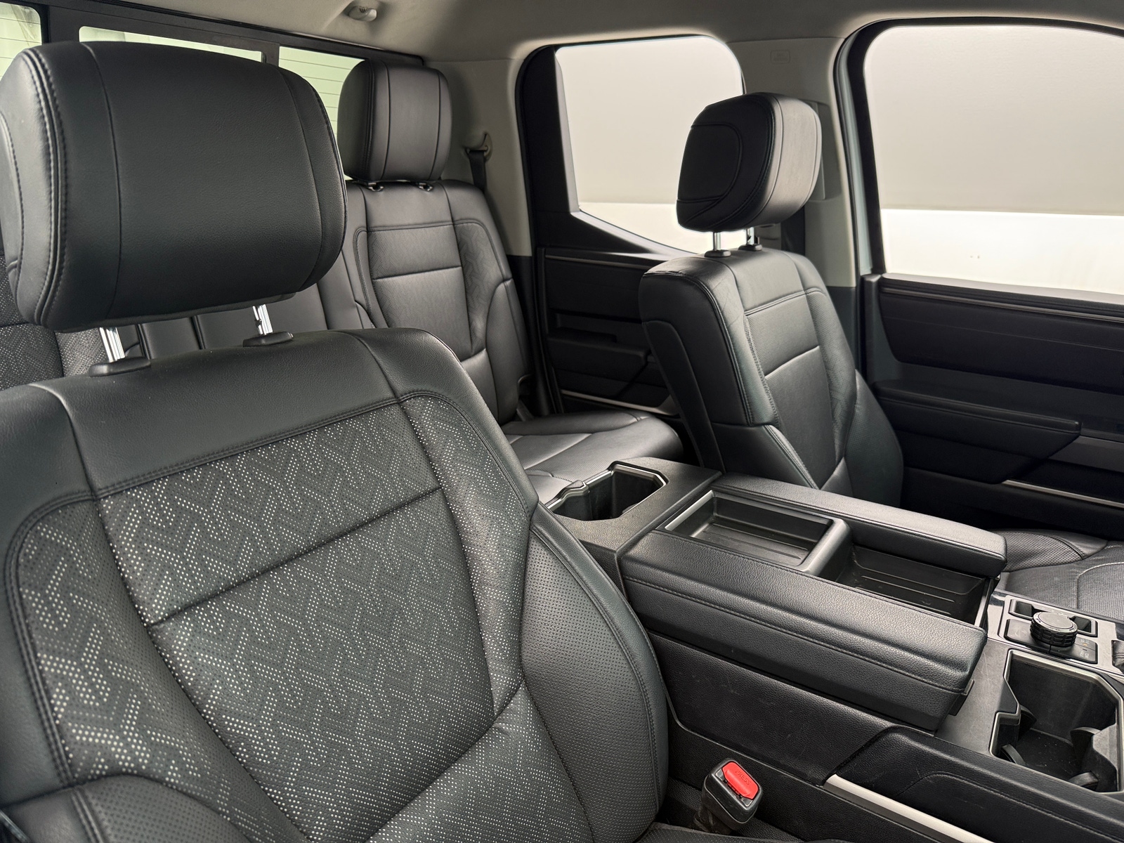 Thumbnail: 2022 Toyota Tundra - 2