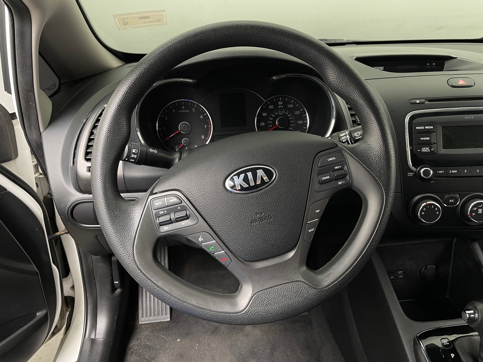 Thumbnail: 2018 Kia Forte - 5