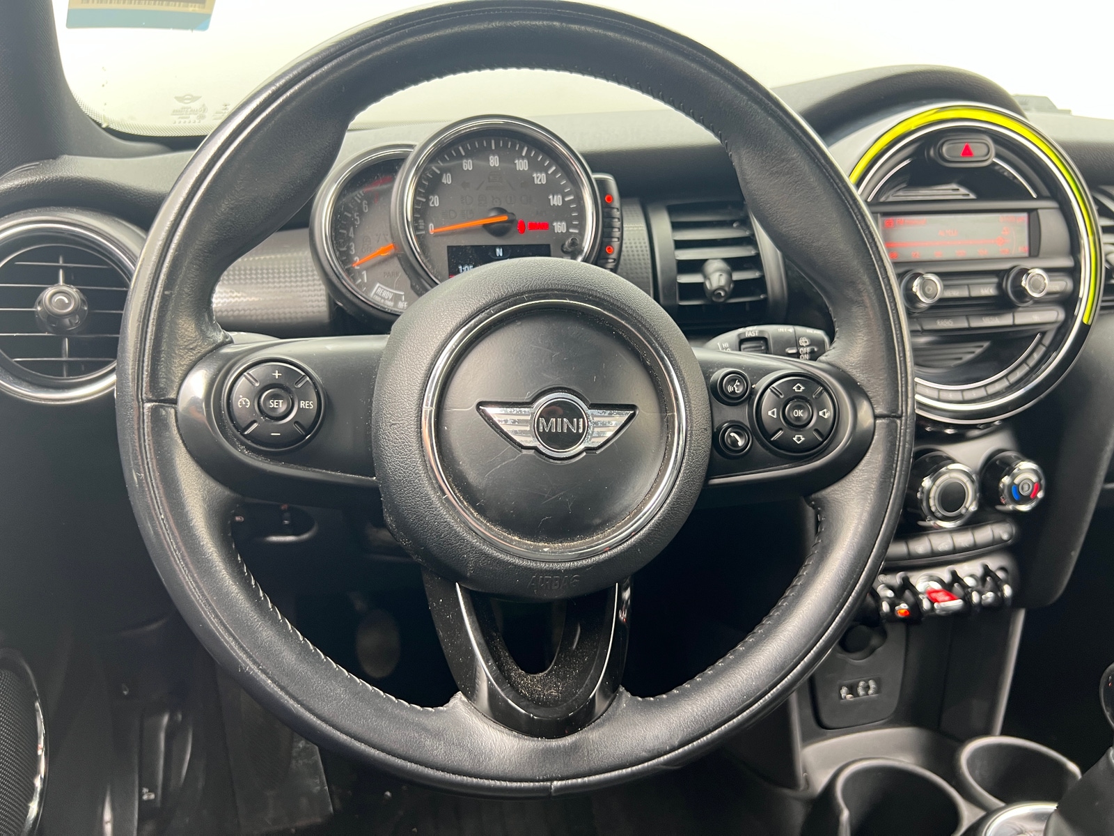 Thumbnail: 2014 MINI Cooper Hardtop - 3