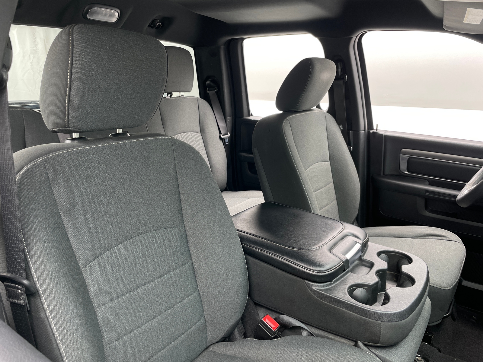 Thumbnail: 2021 RAM 1500 Classic - 2