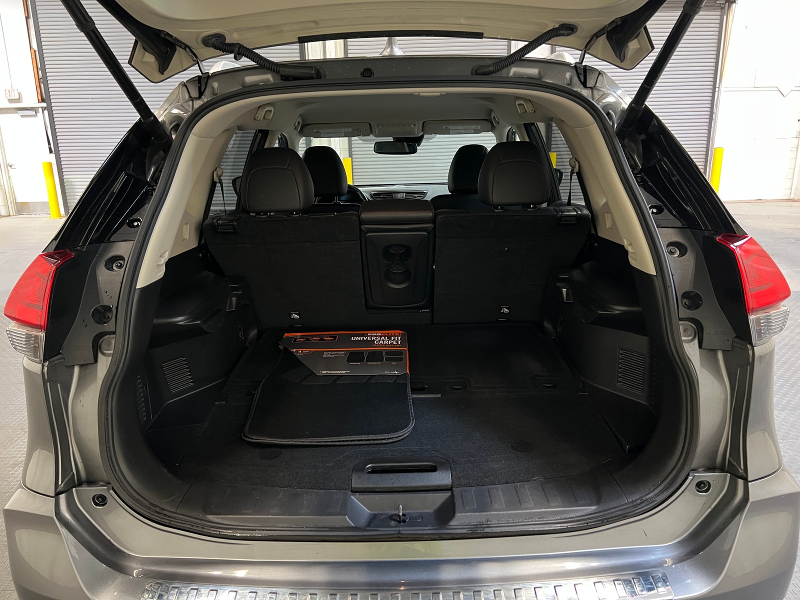 Thumbnail: 2017 Nissan Rogue - 6