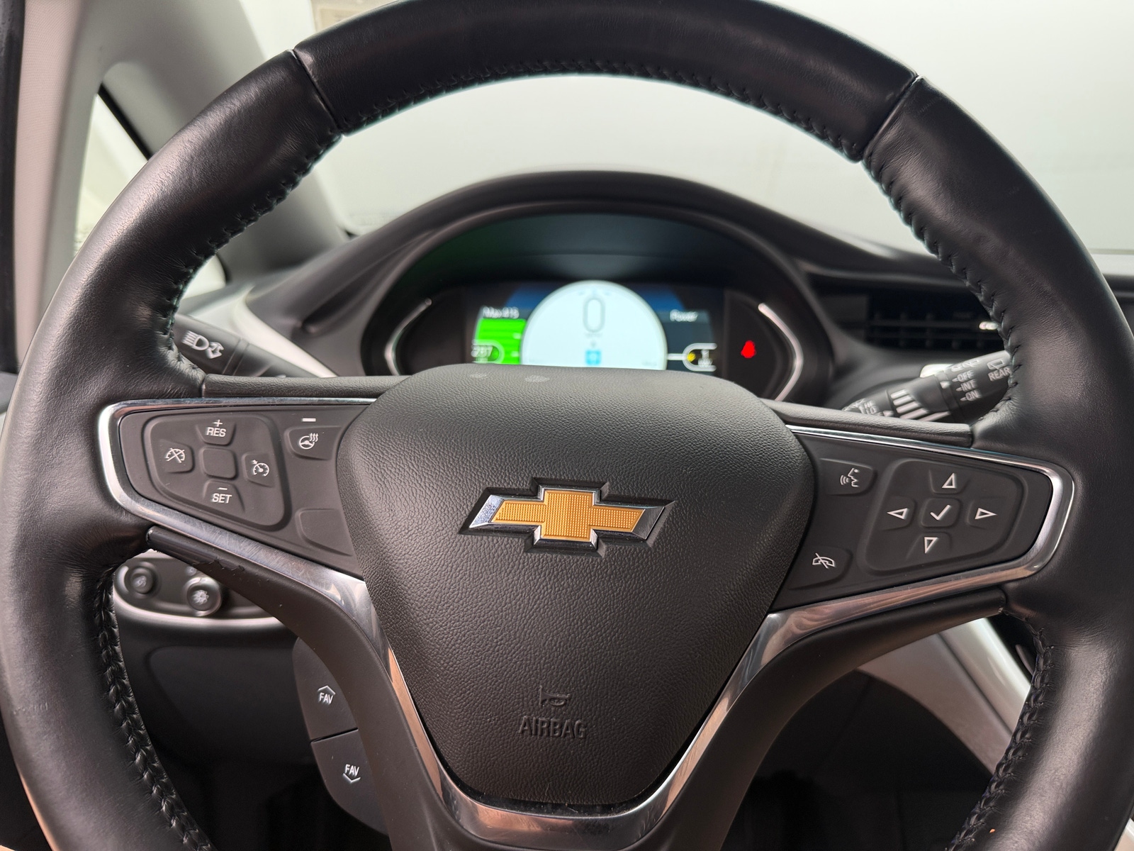 Thumbnail: 2021 Chevrolet Bolt EV - 5
