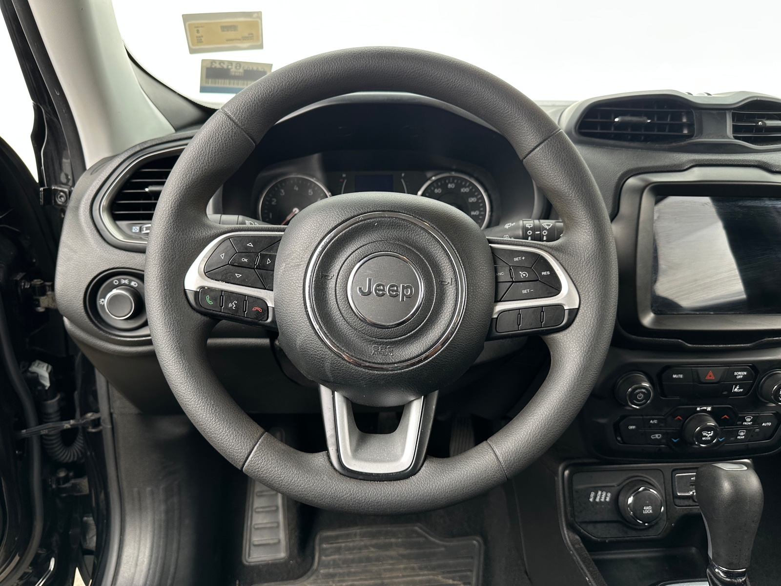 Thumbnail: 2023 Jeep Renegade - 5