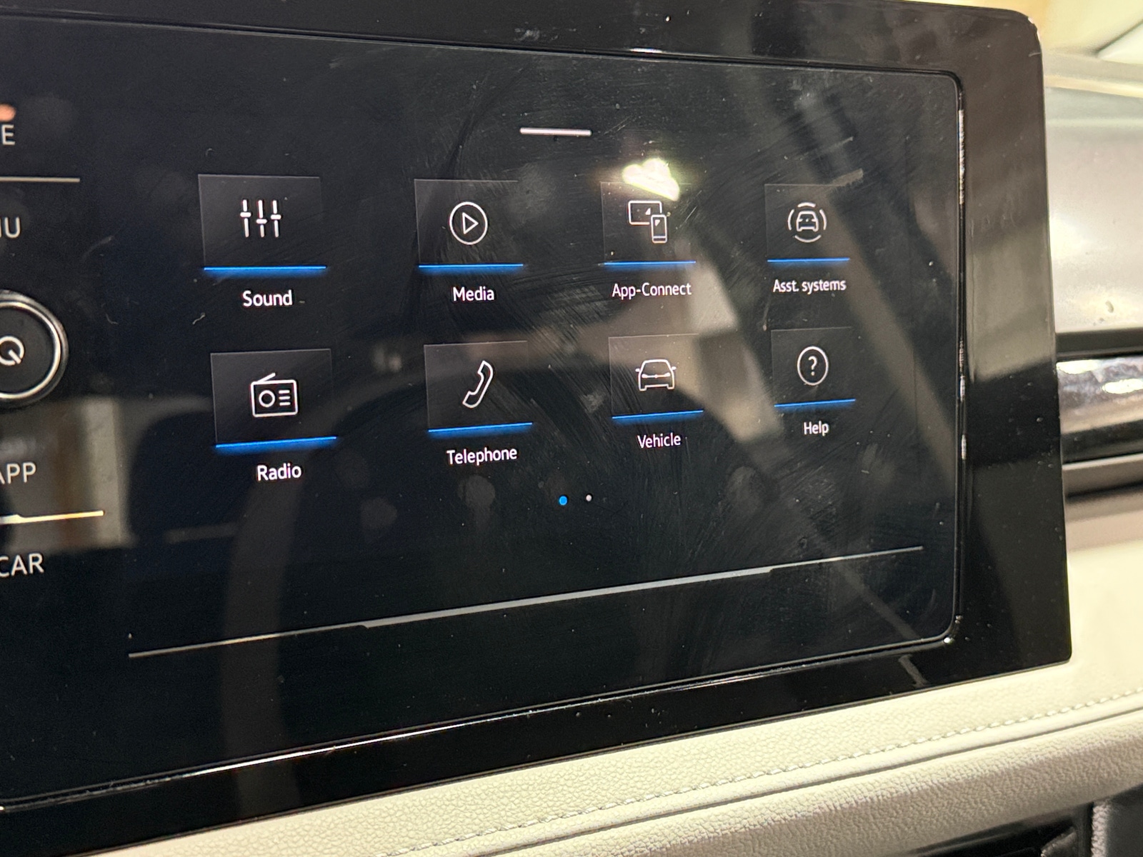 Thumbnail: 2025 Volkswagen Taos - 4