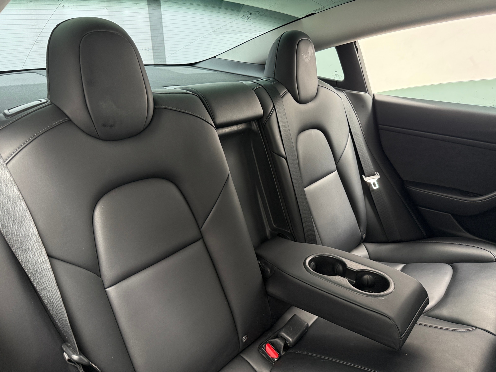 Thumbnail: 2022 Tesla Model 3 - 5