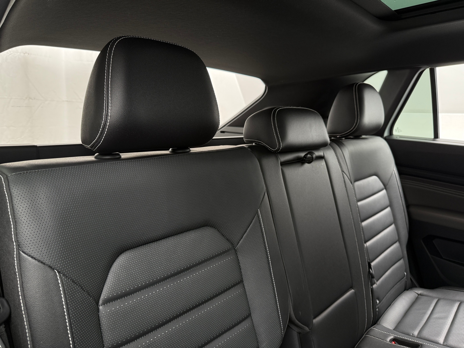 Thumbnail: 2021 Volkswagen Atlas - 5