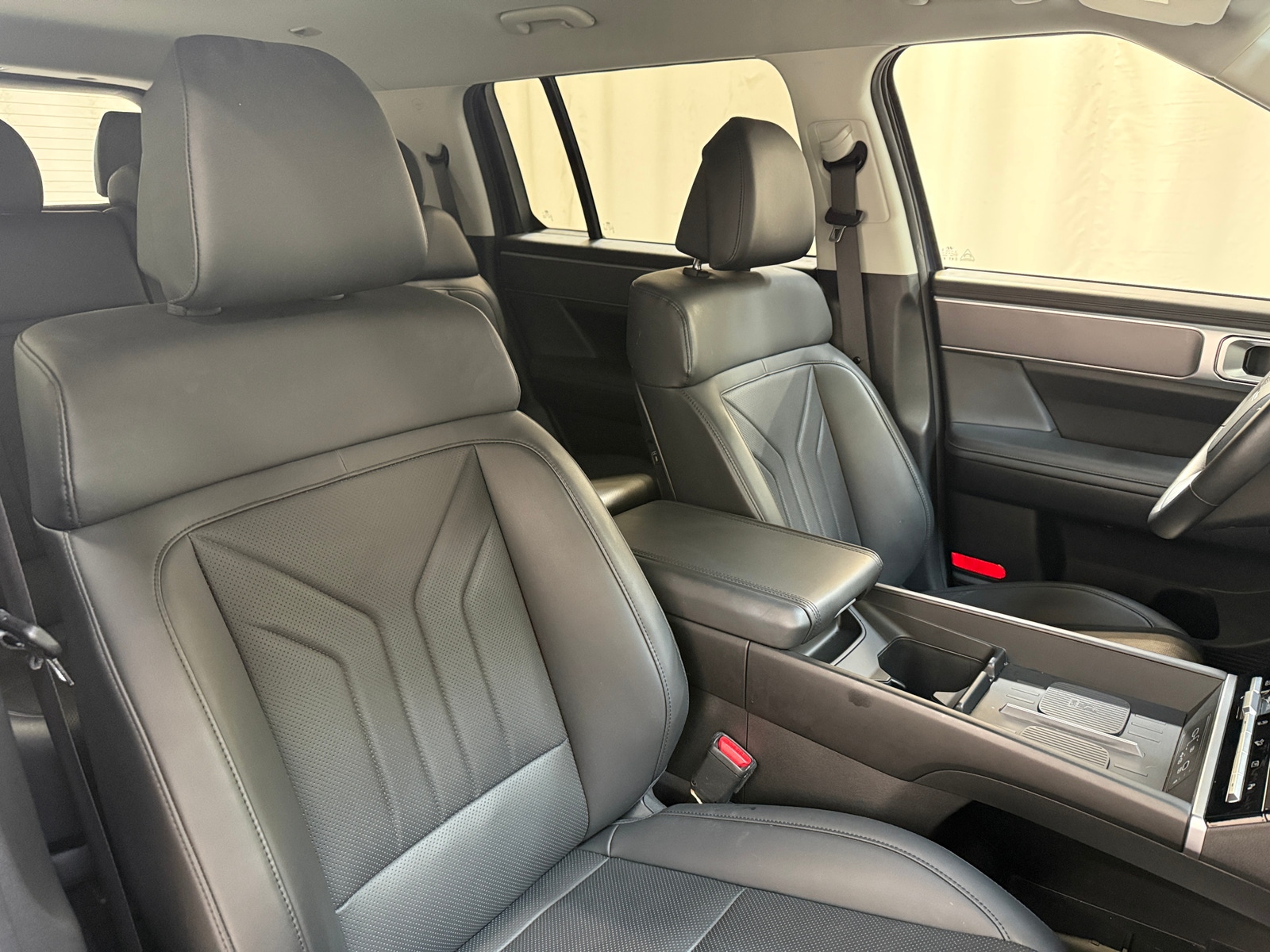 Thumbnail: 2025 Hyundai Santa Fe - 2