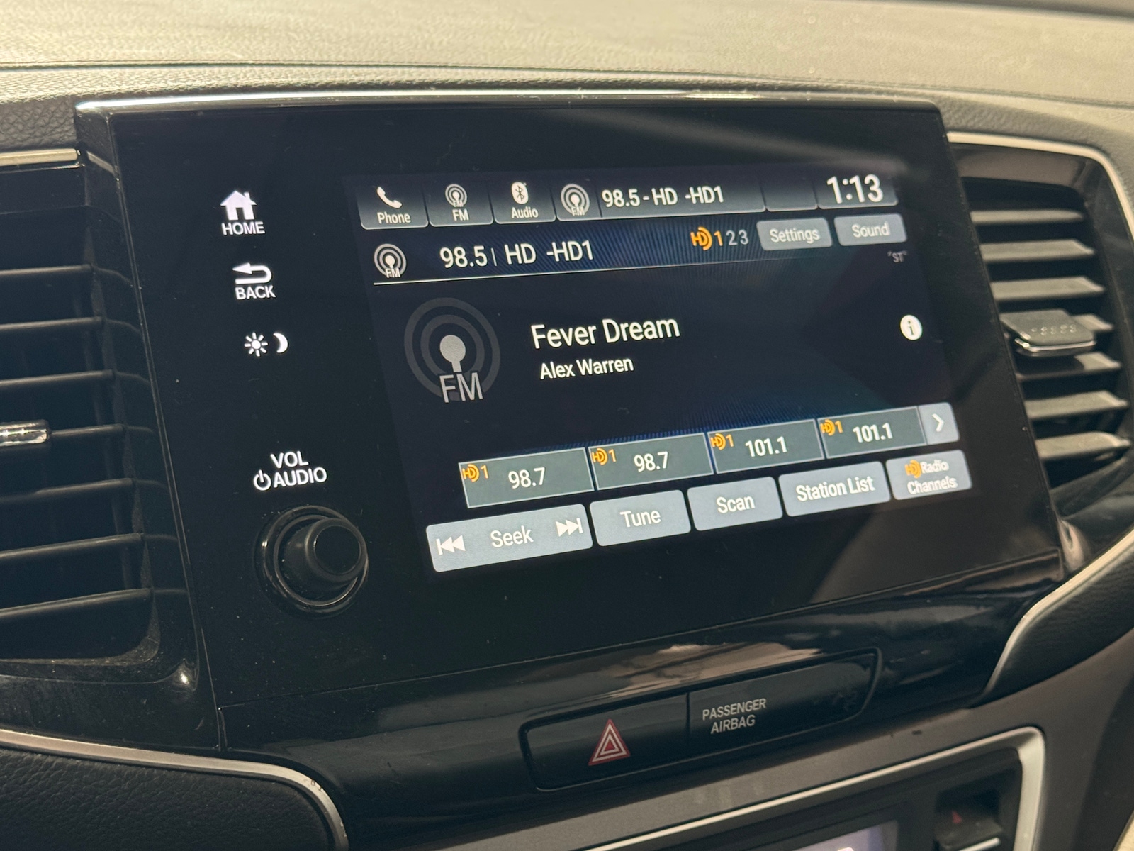 Thumbnail: 2019 Honda Pilot - 4