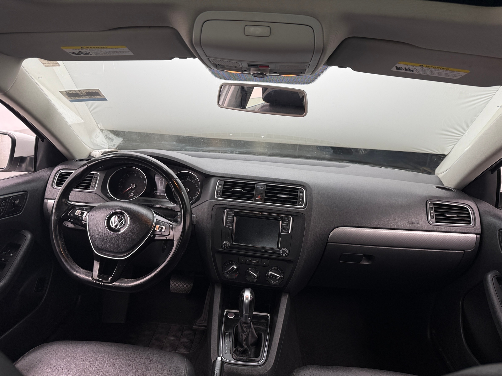 Thumbnail: 2017 Volkswagen Jetta - 2