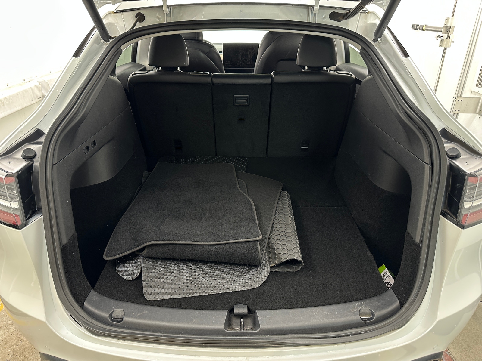 Thumbnail: 2020 Tesla Model Y - 6