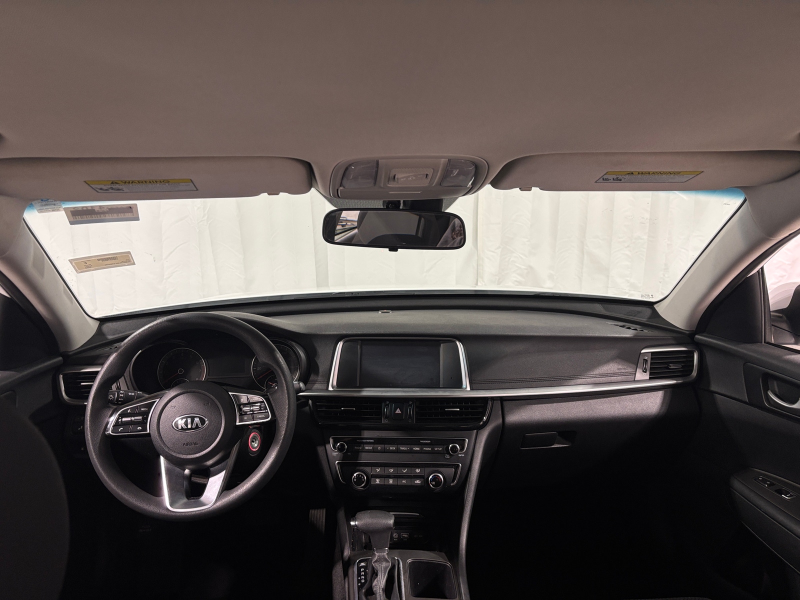 Thumbnail: 2020 Kia Optima - 3