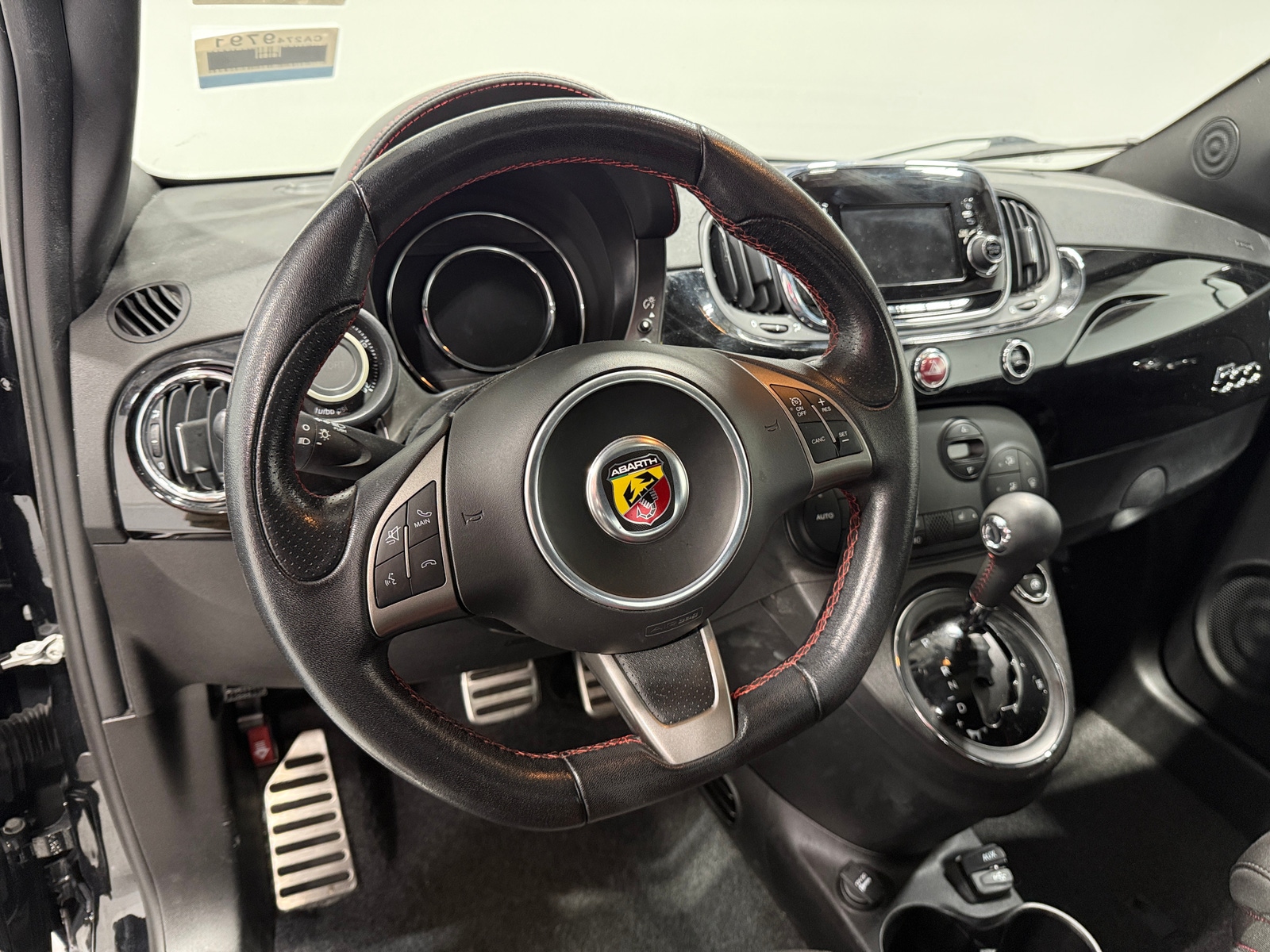 Thumbnail: 2017 Fiat 500 - 5