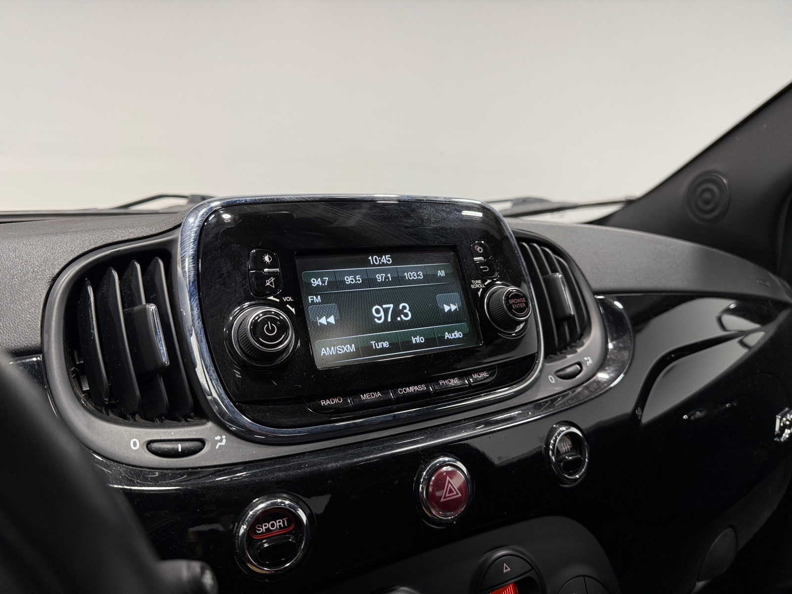 Thumbnail: 2017 Fiat 500 - 4