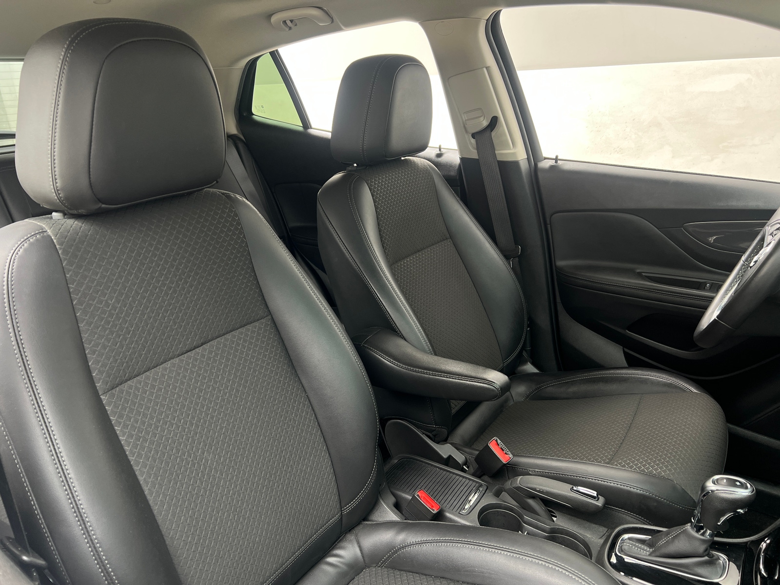 Thumbnail: 2020 Buick Encore - 2