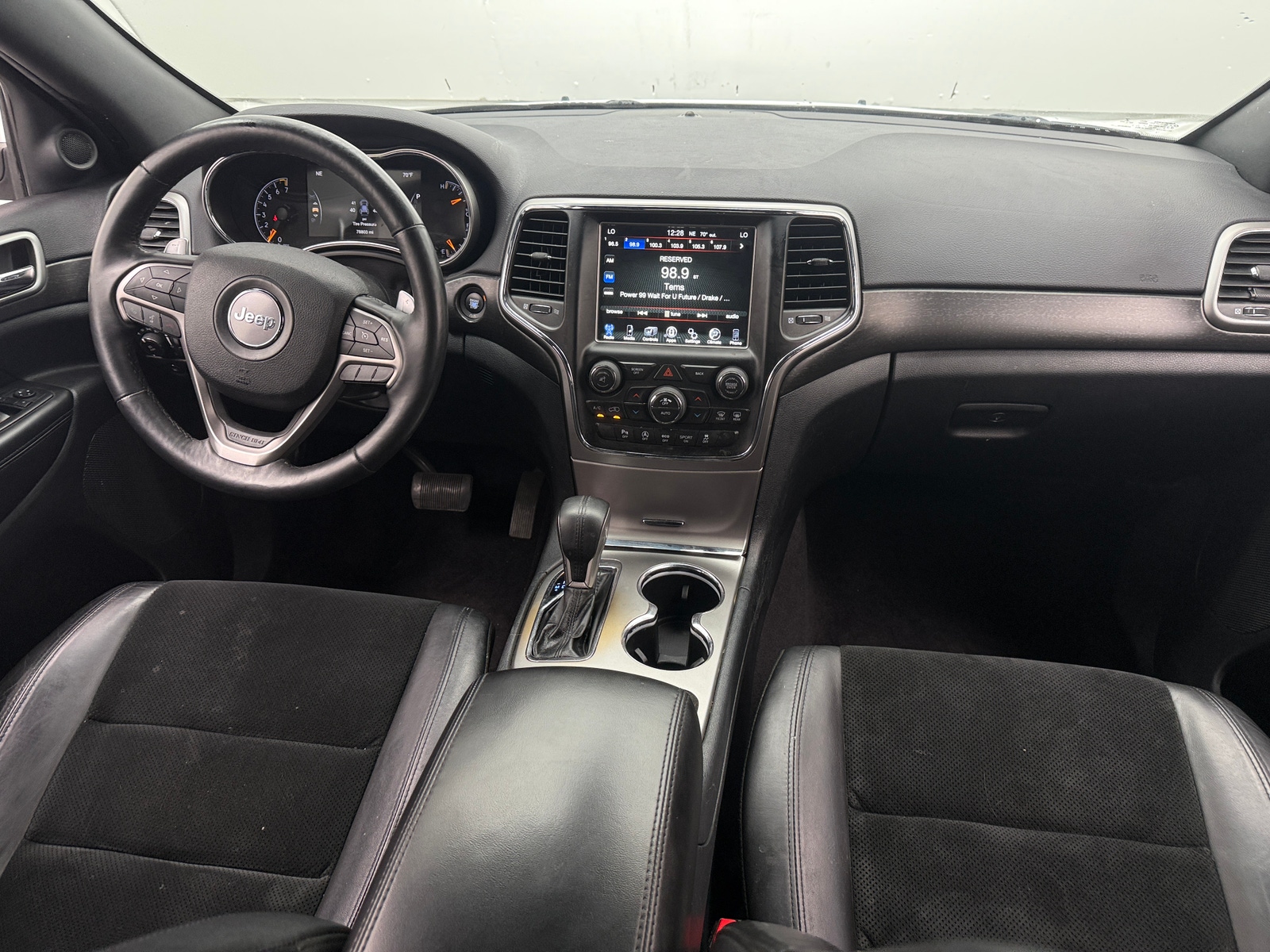 Thumbnail: 2017 Jeep Grand Cherokee - 2