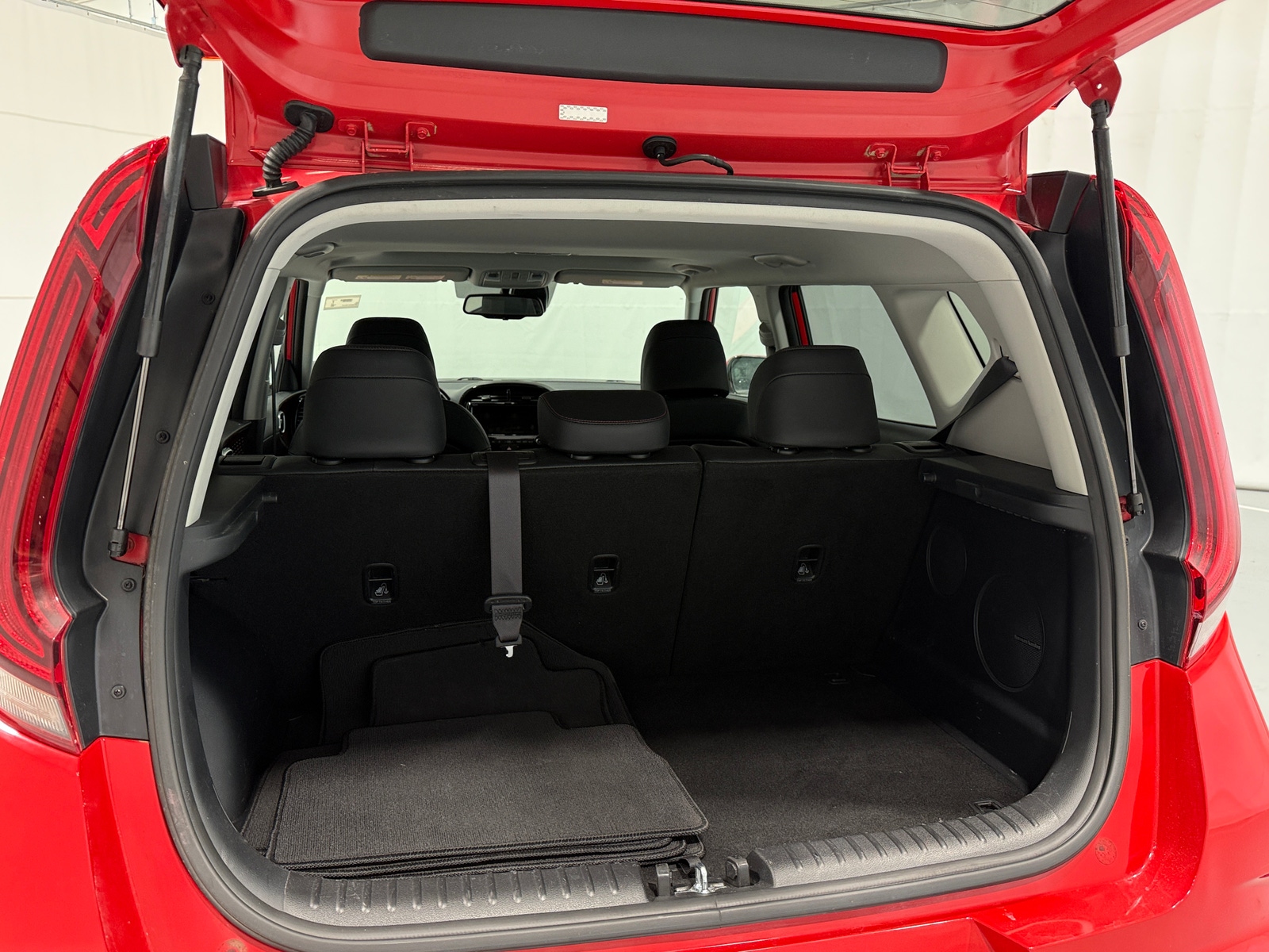 Thumbnail: 2020 Kia Soul - 6