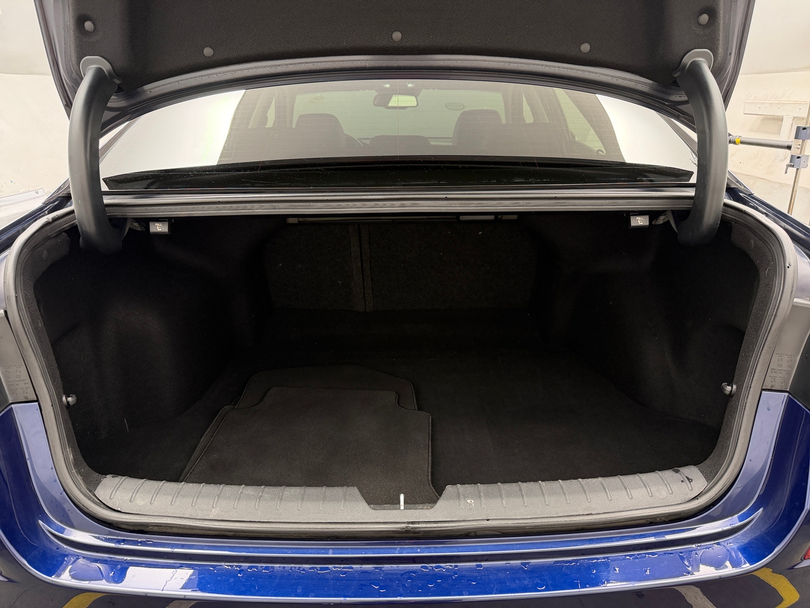 Thumbnail: 2019 Kia Optima - 6