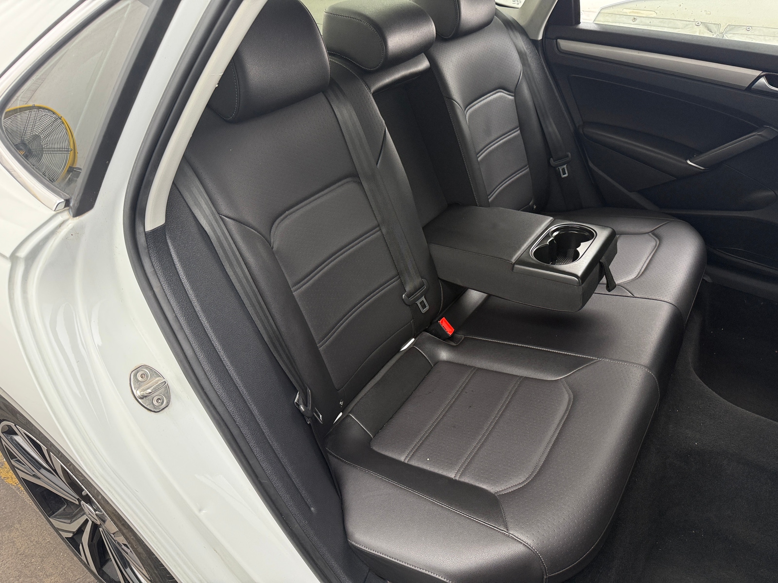 Thumbnail: 2022 Volkswagen Passat - 5