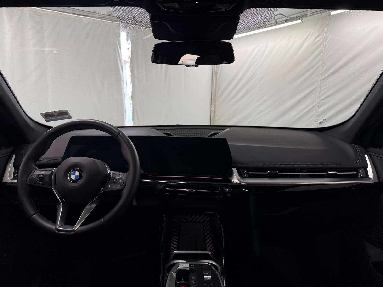 Thumbnail: 2025 BMW X1 - 2