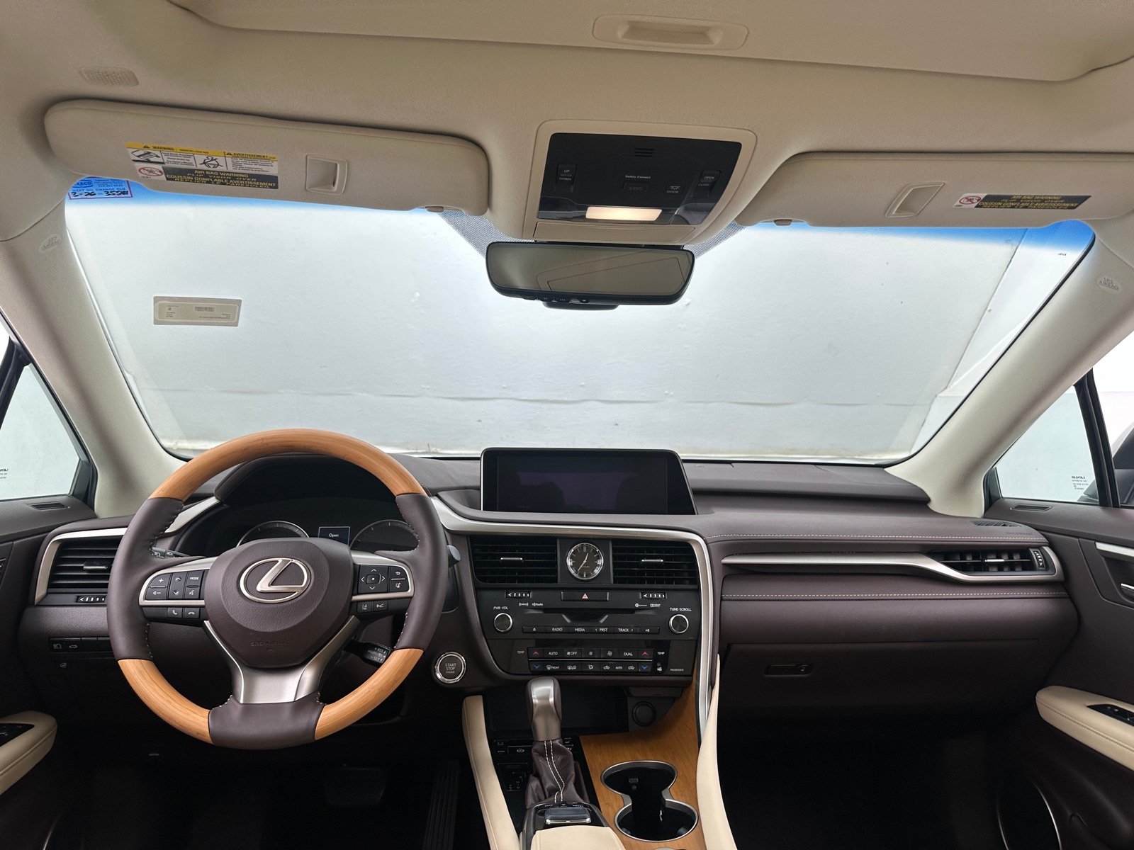 Thumbnail: 2018 Lexus RX - 2