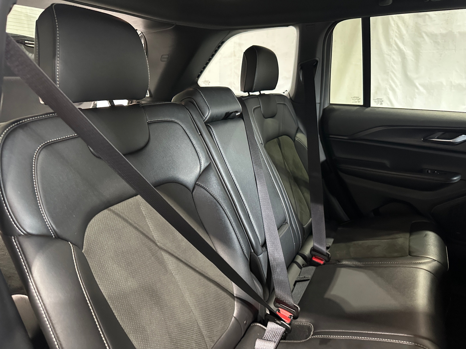 Thumbnail: 2025 Jeep Grand Cherokee - 5