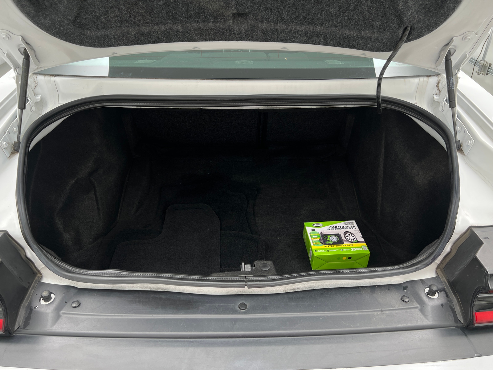 Thumbnail: 2020 Dodge Challenger - 5