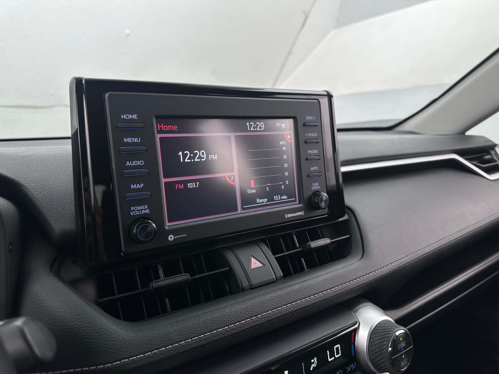 Thumbnail: 2022 Toyota RAV4 - 4