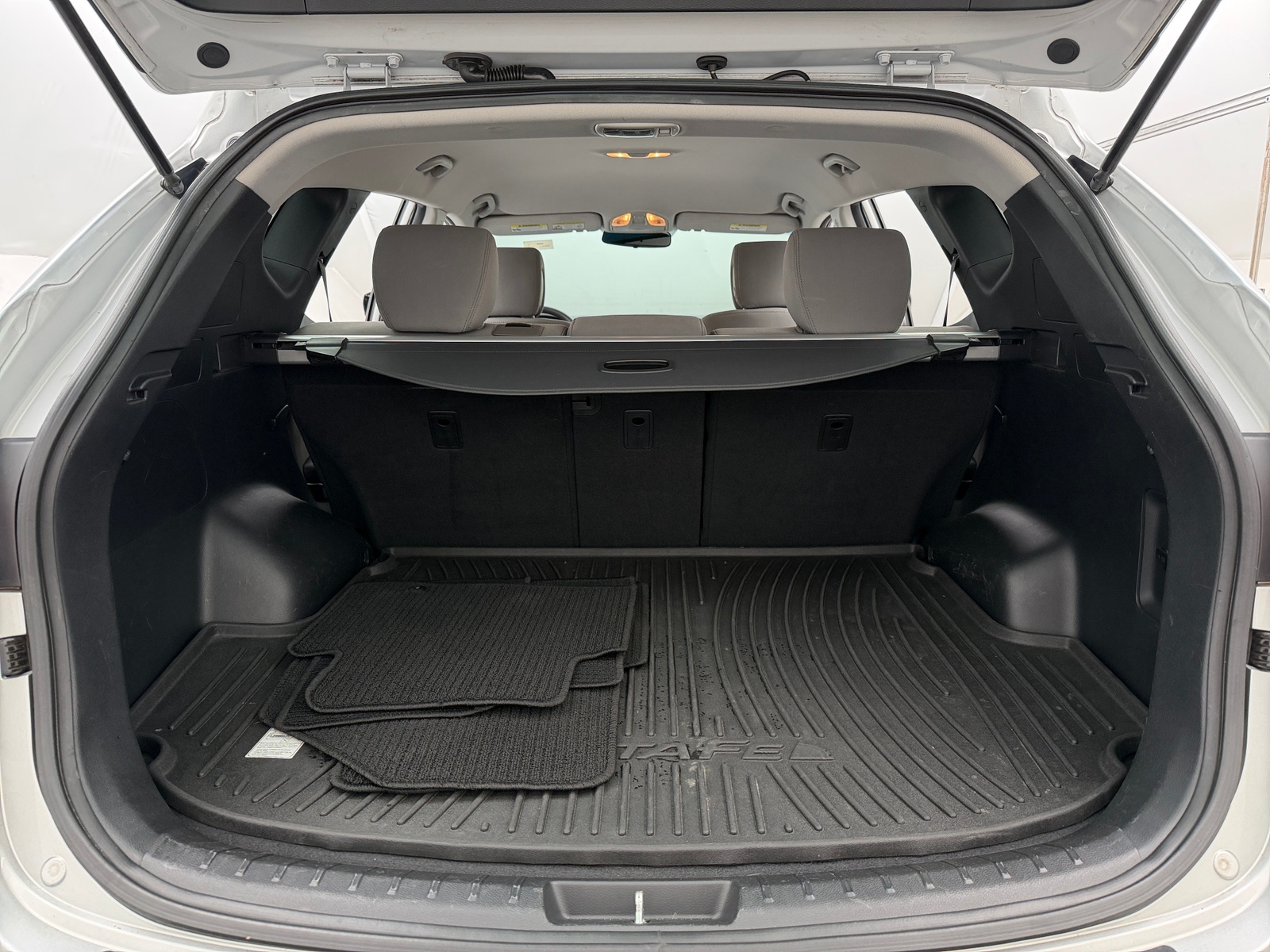 Thumbnail: 2017 Hyundai Santa Fe - 7