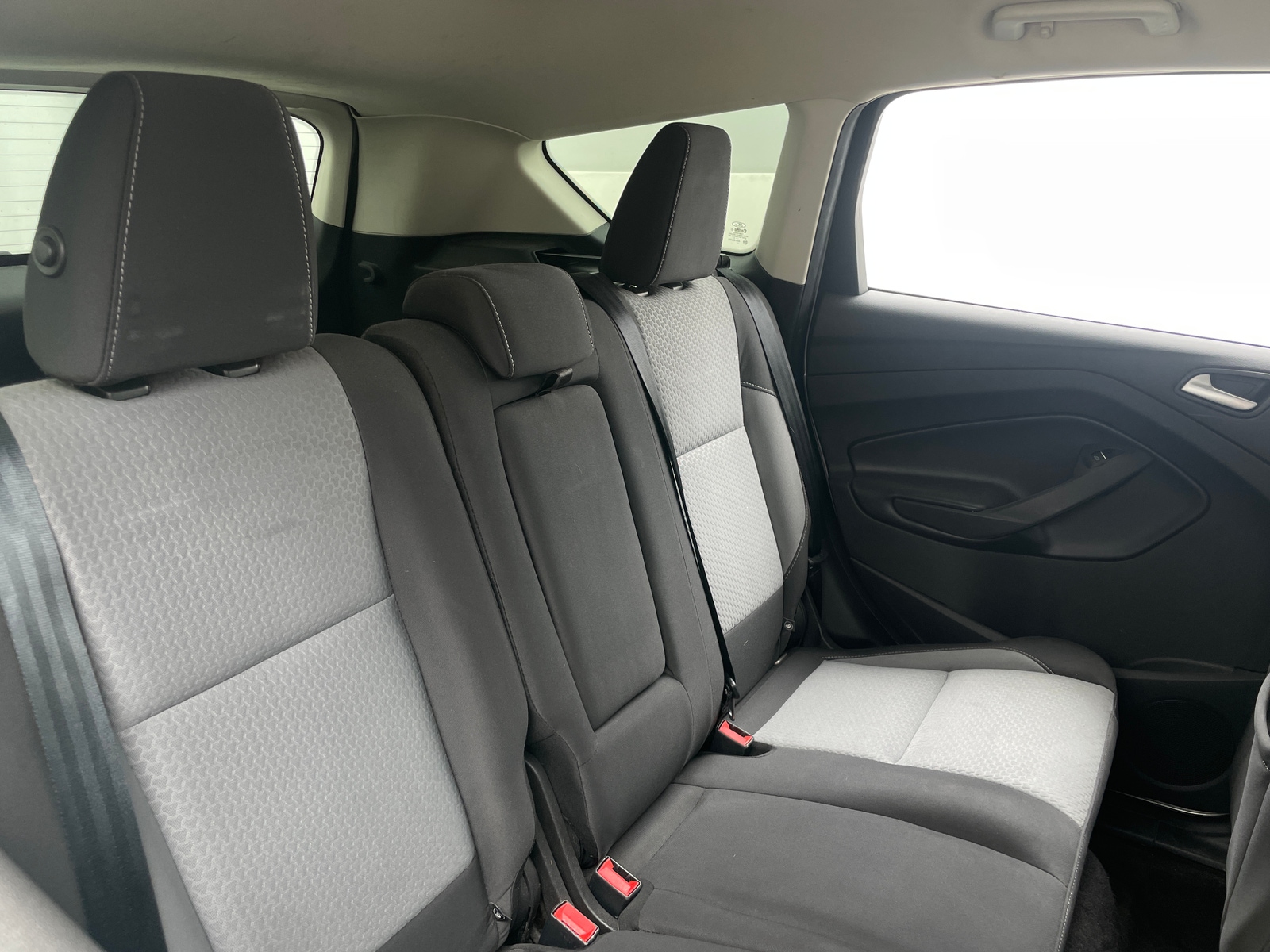 Thumbnail: 2019 Ford Escape - 6