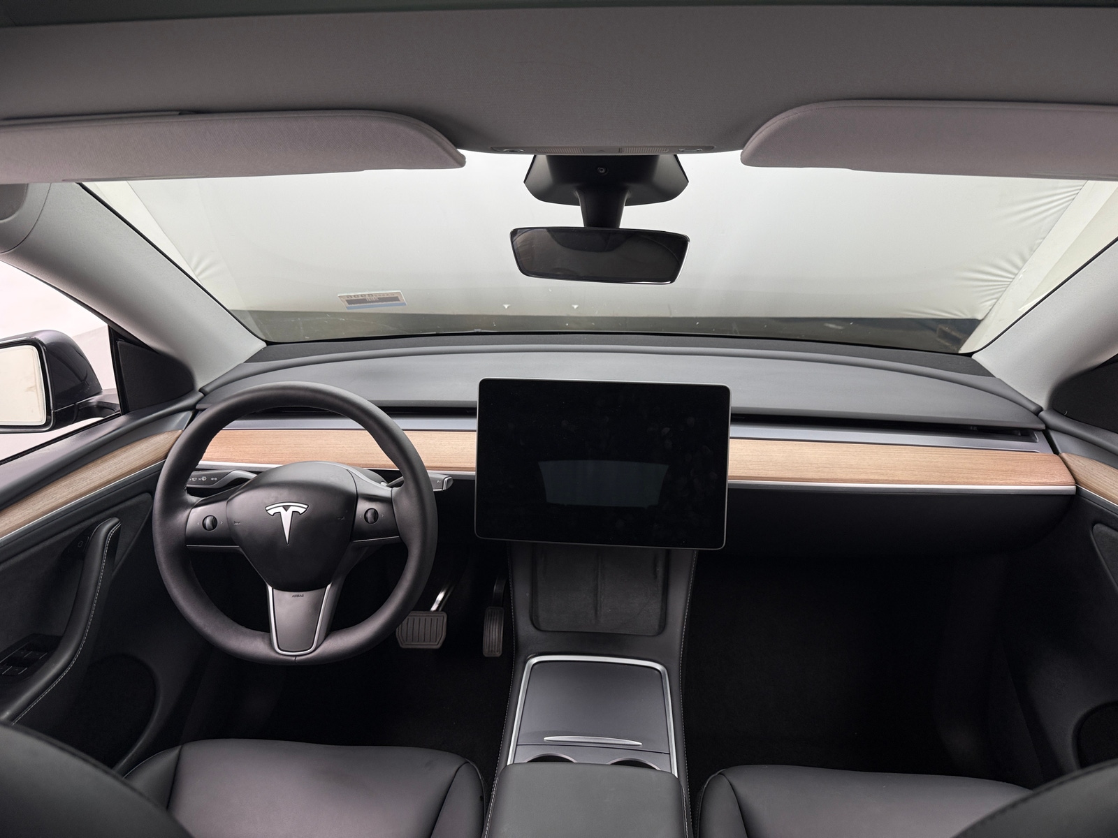 Thumbnail: 2025 Tesla Model Y - 2