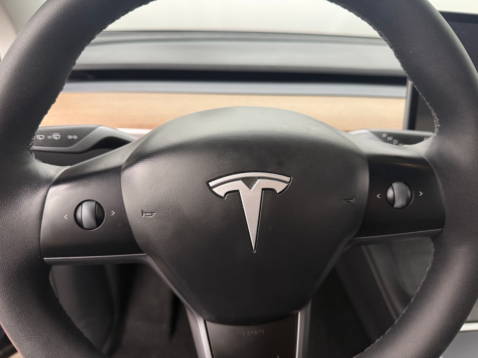 Thumbnail: 2025 Tesla Model Y - 4