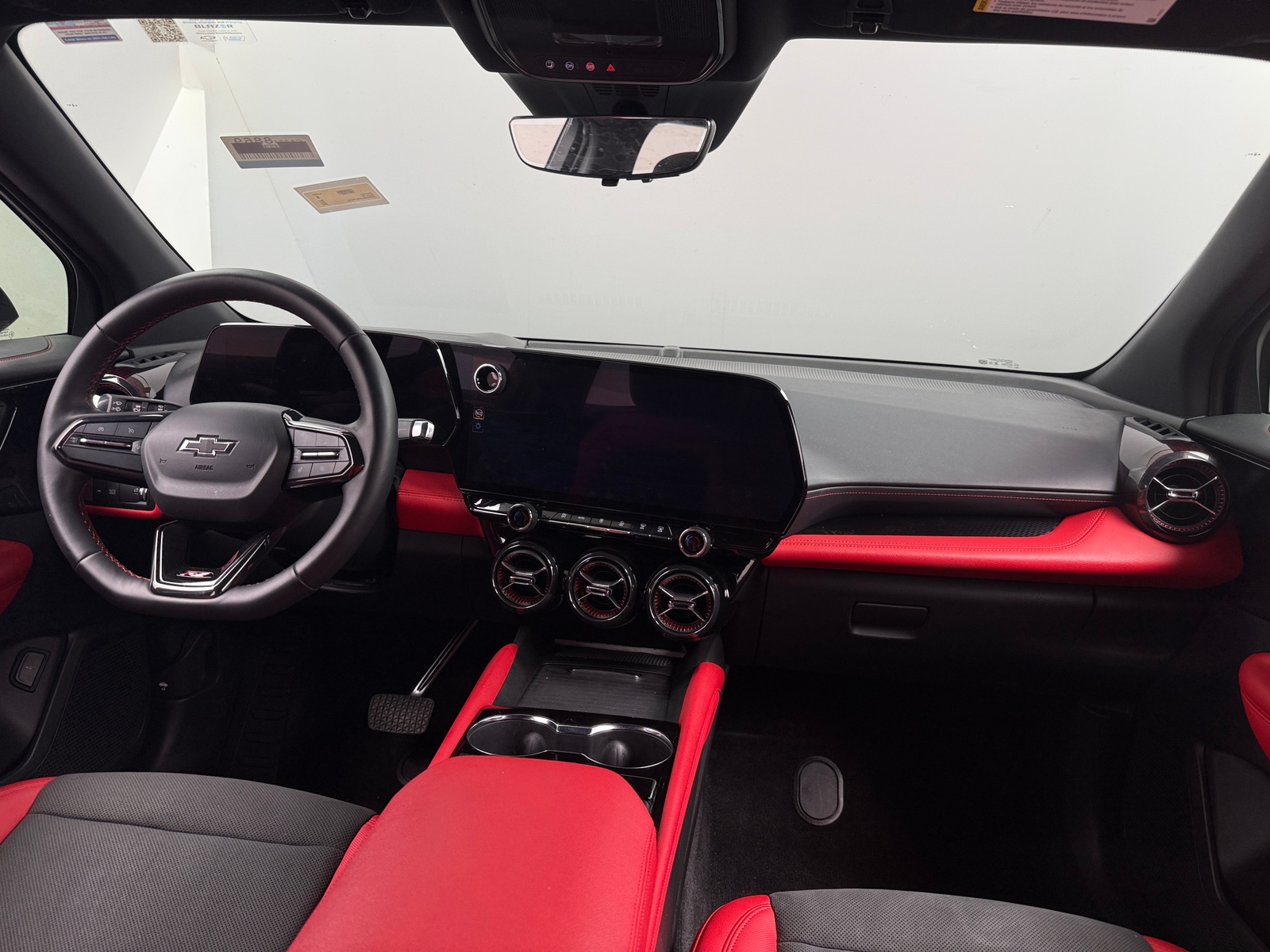 Thumbnail: 2024 Chevrolet Blazer EV - 2