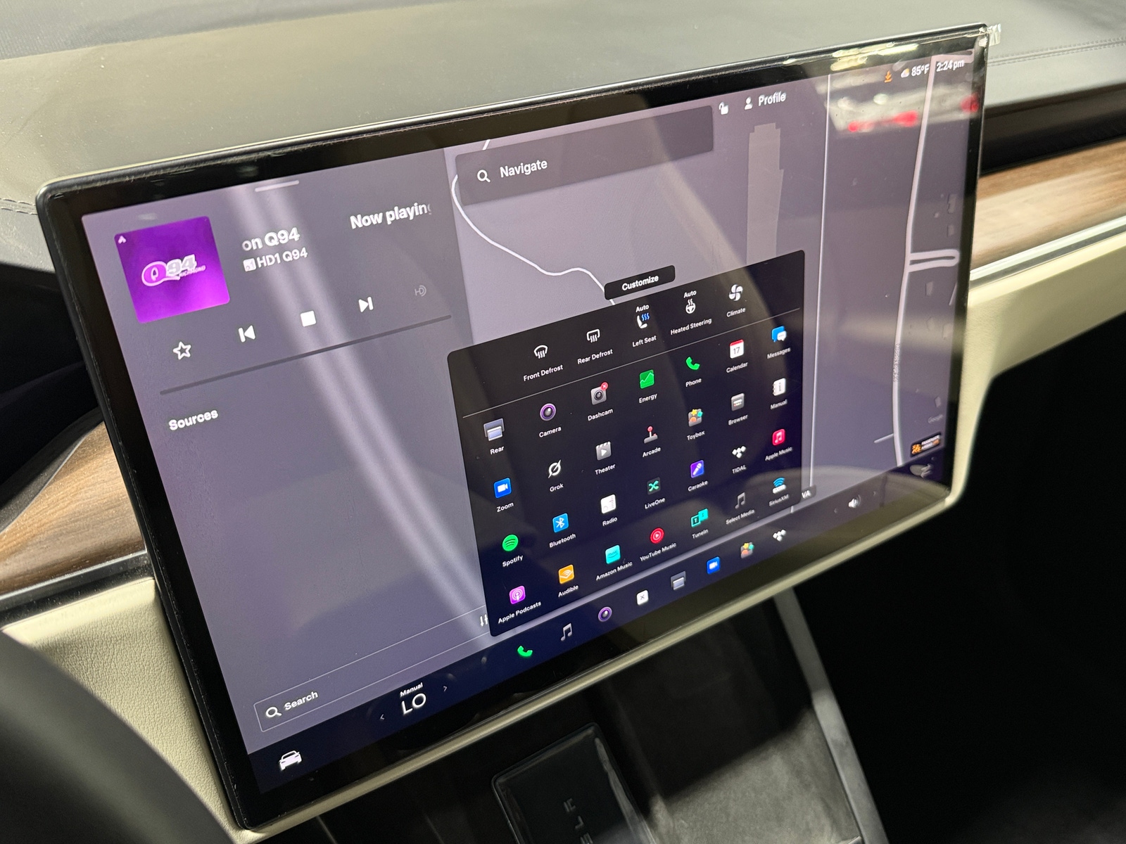 Thumbnail: 2023 Tesla Model X - 3