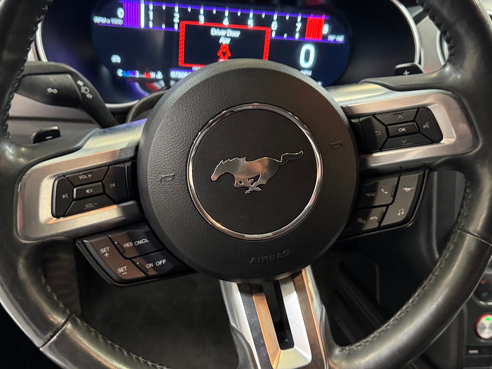 Thumbnail: 2018 Ford Mustang - 3