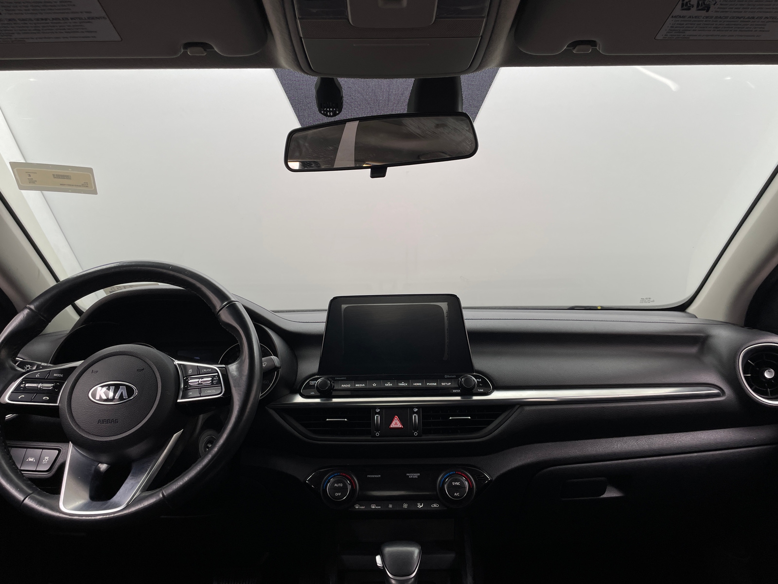 Thumbnail: 2019 Kia Forte - 3