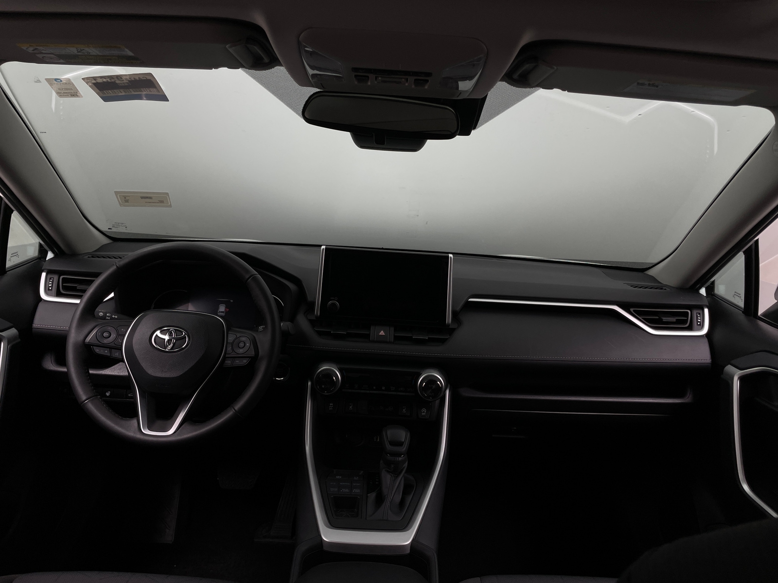 Thumbnail: 2024 Toyota RAV4 - 3