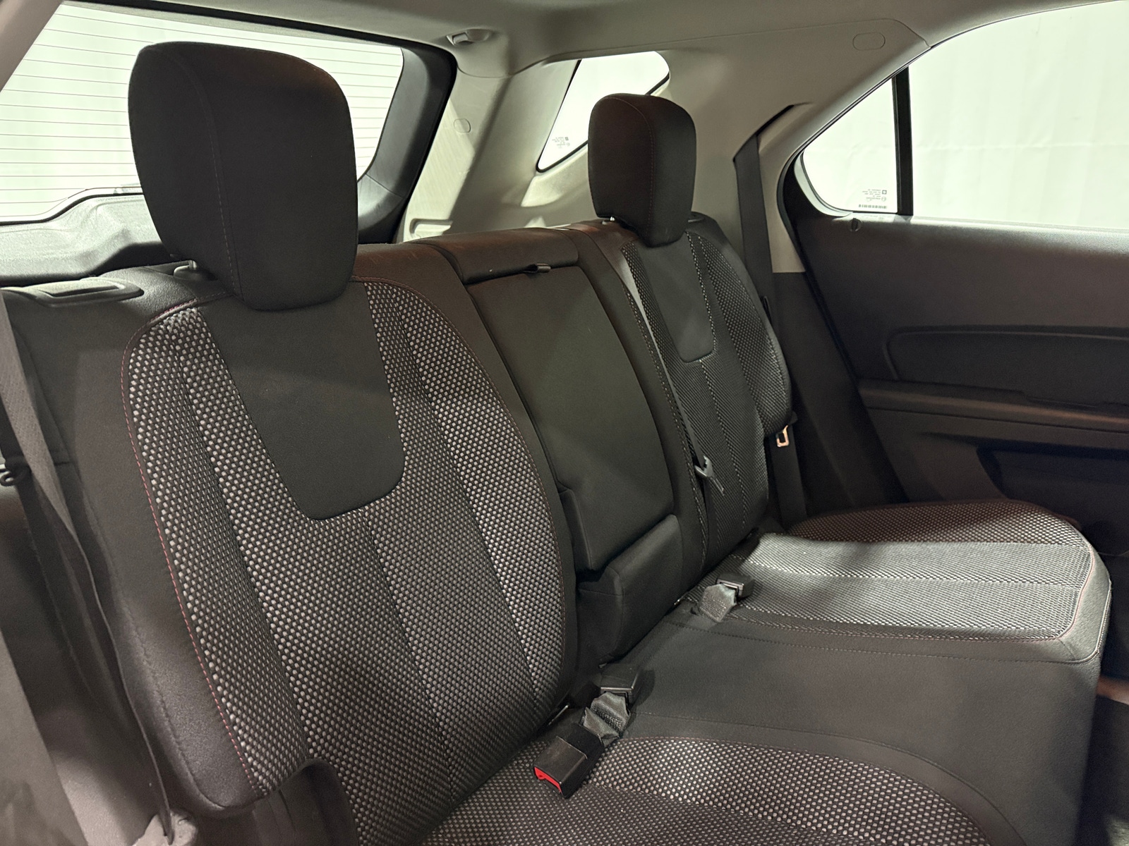 Thumbnail: 2017 Chevrolet Equinox - 6