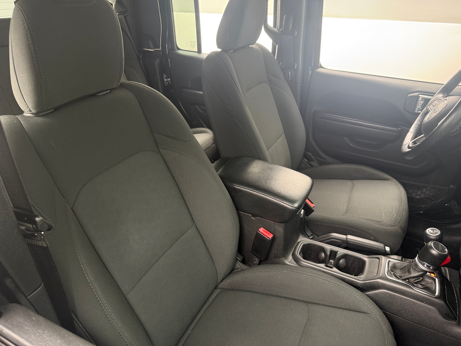 Thumbnail: 2021 Jeep Gladiator - 2