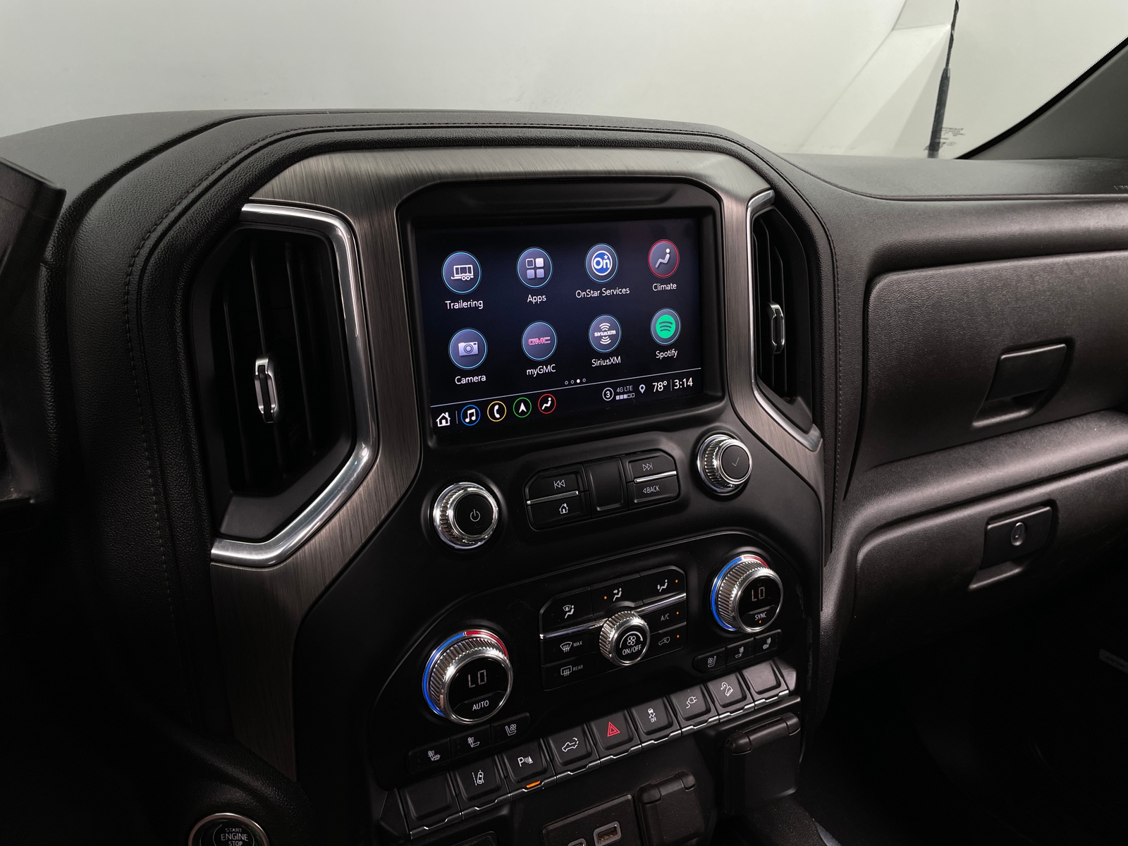 Thumbnail: 2022 GMC Sierra 2500 - 3